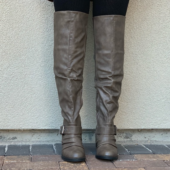 NIB Taupe Over The Knee Ruched Buckle Riding Boots - Picture 2 of 8